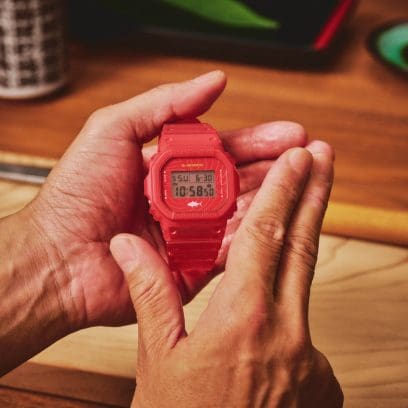 DW-5600SSH-4JR lifestyle