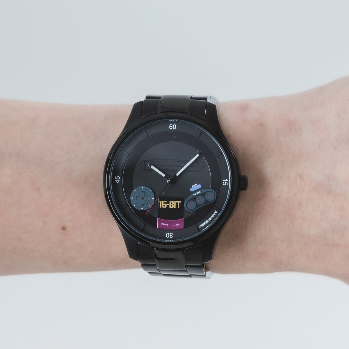 SEGA X SUPERGROUPIES MEGA DRIVE MODEL WATCH image 2